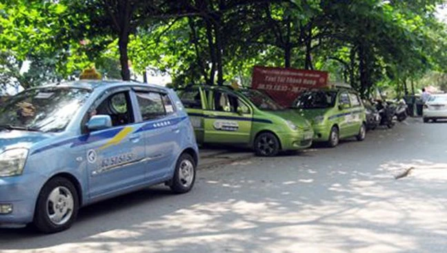 Những cách chống nóng hiệu quả cho ô tô mùa hè ảnh 2